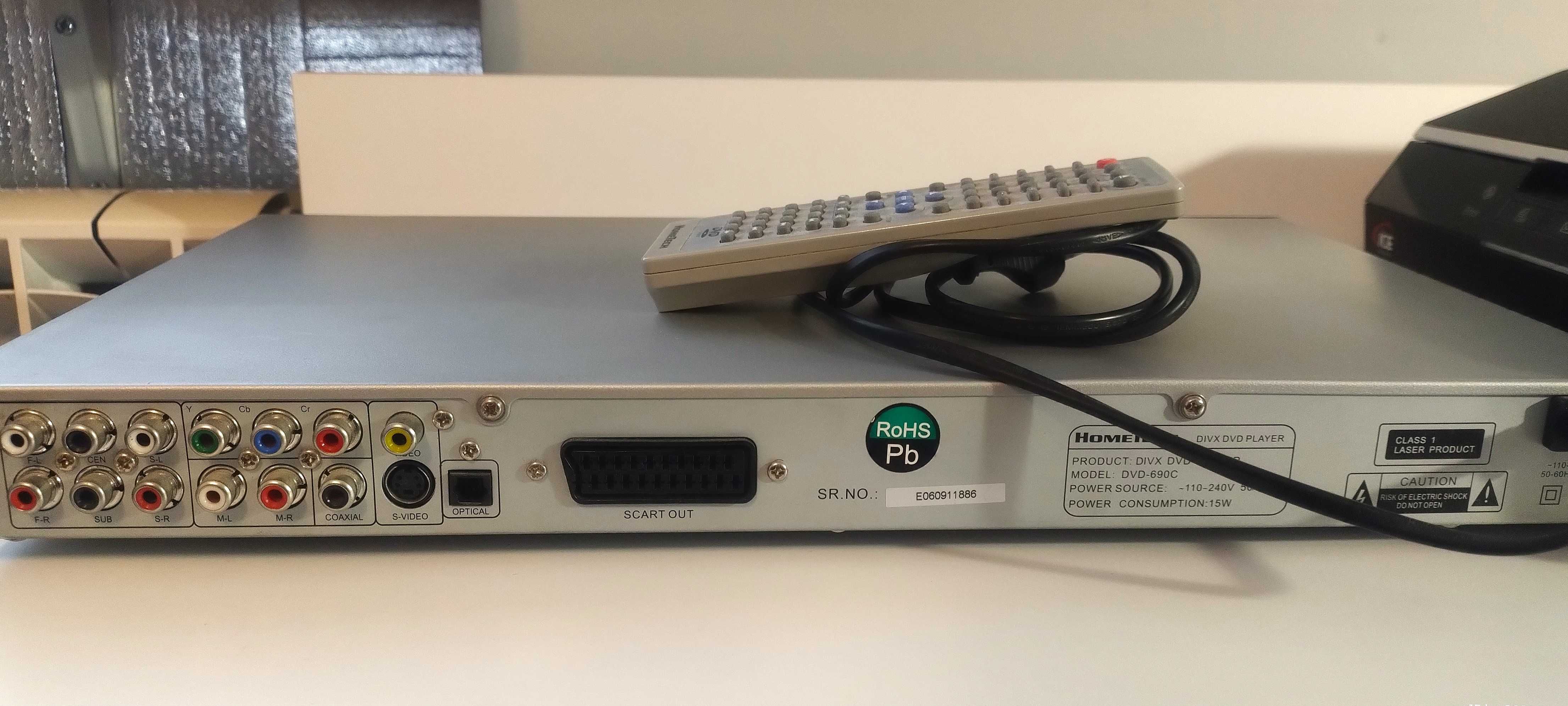 Odtwarzacz DVD HomeTech DVD-690C + pilot