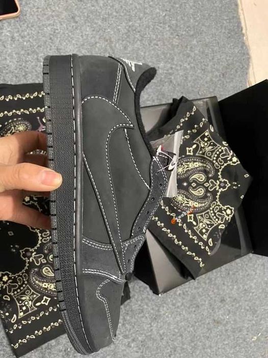 Butychińskiemęskieidamskieczarneoryginalne1.1wrozmiarze42