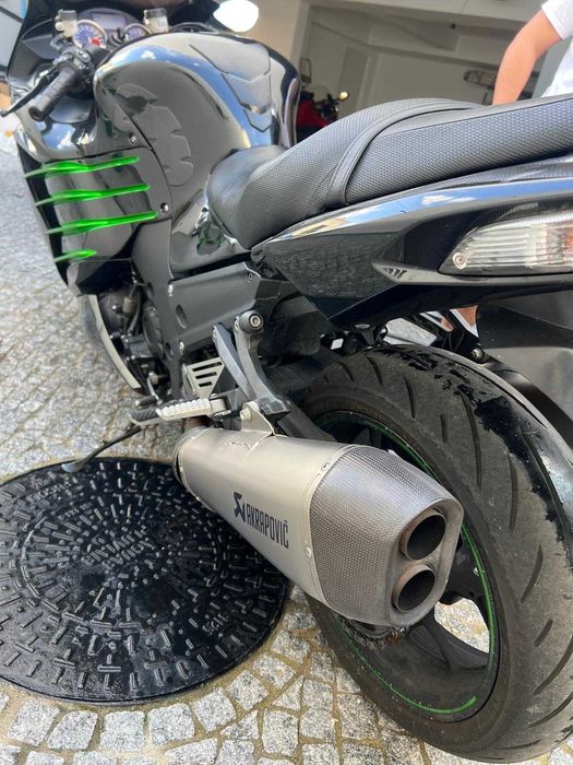 Kawasaki ZZR 1400 – 2013  – Escapes Akrapovic