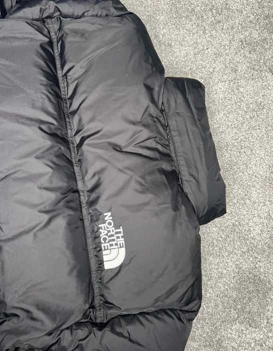 The North Face 1996 Retro Nuptse 700 M