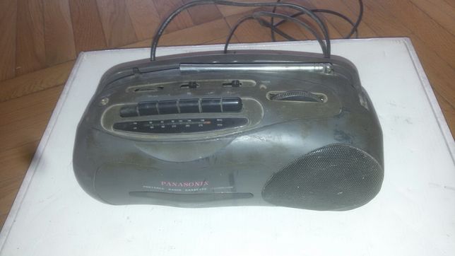 radio cassette recorder Panasonic model. NL-631A