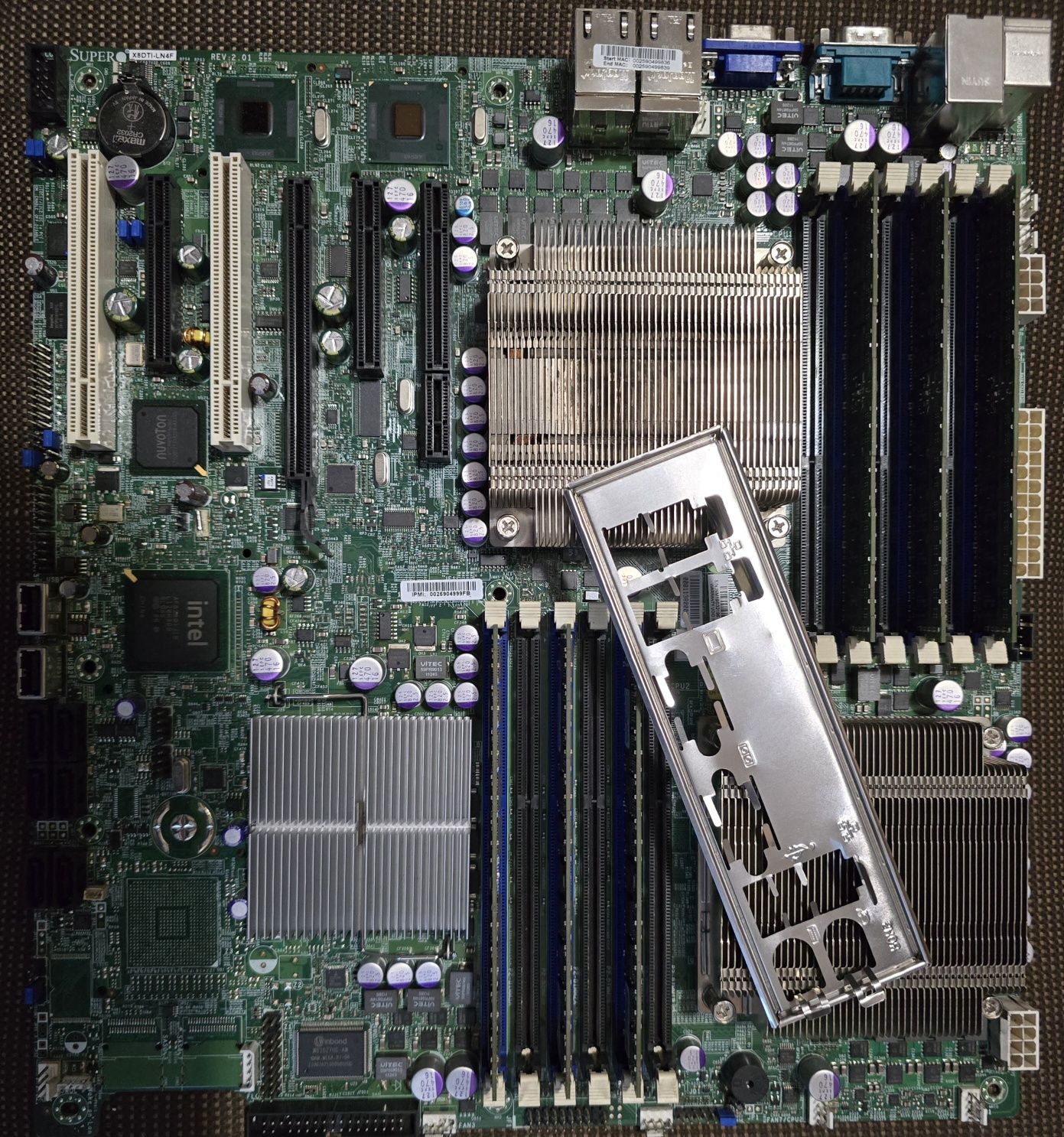 Supermicro X8dti-ln4f, E5649 - 2шт, 24Gb