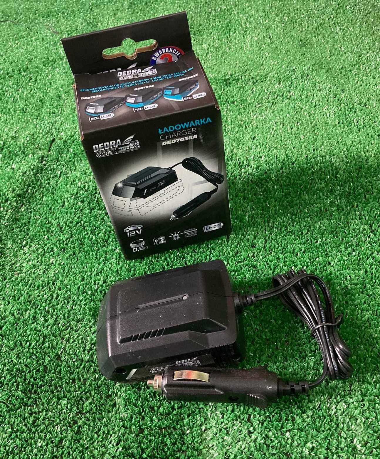 Ładowarka samochodowa Dedra DED7038A do akumulatorów SAS+ALL 12V 20V
