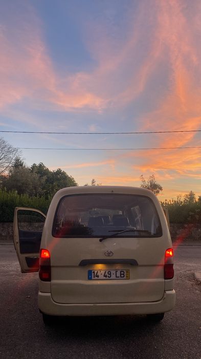 Toyota hiace 2.4