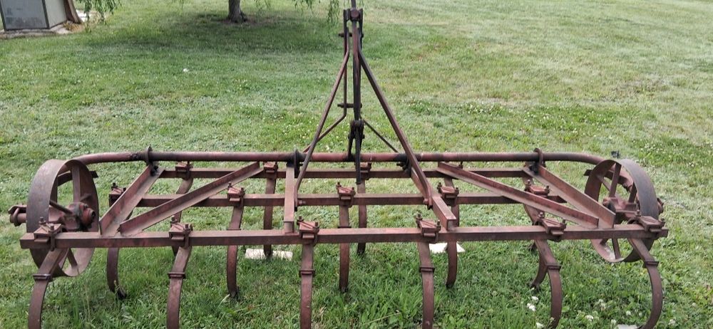 Sprzedam gruberek do traktorka