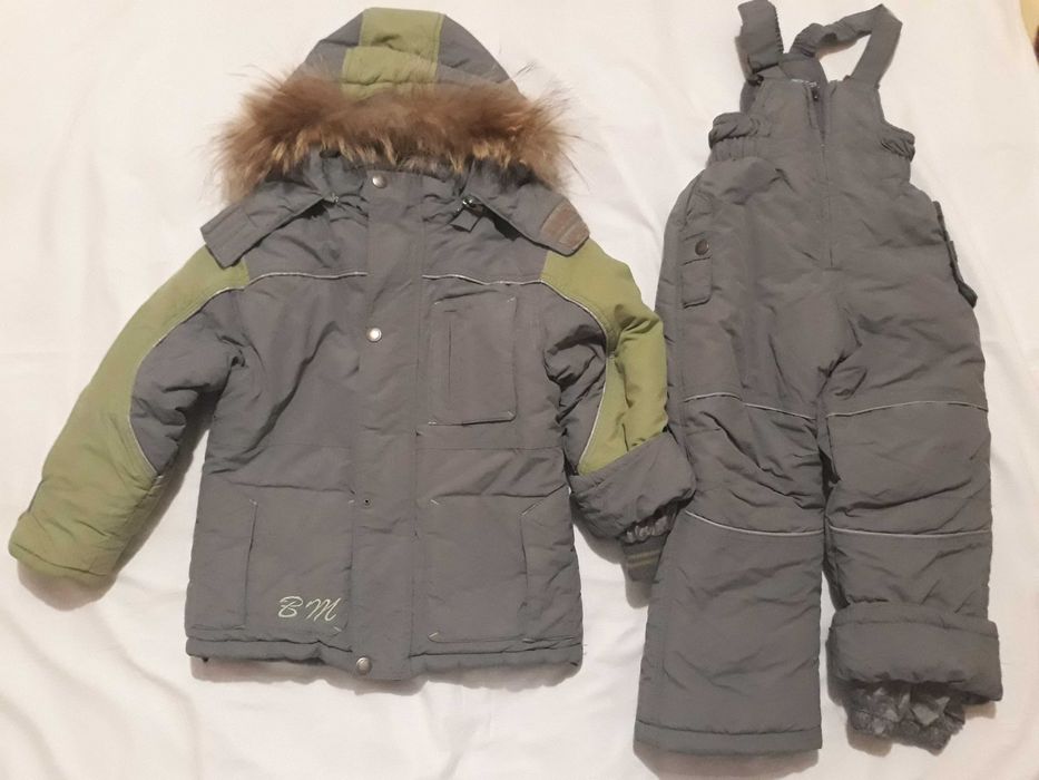 Продам дитячий зимовий комплект: комбінезон, куртку і шапку