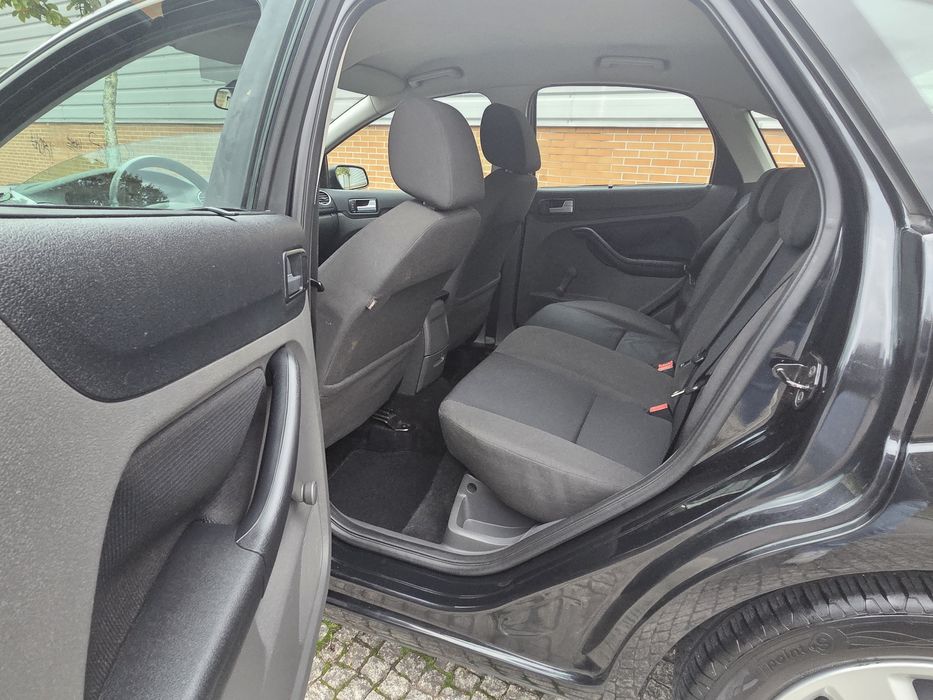 Ford Focus 1.4 Trend, 2006, Impecável