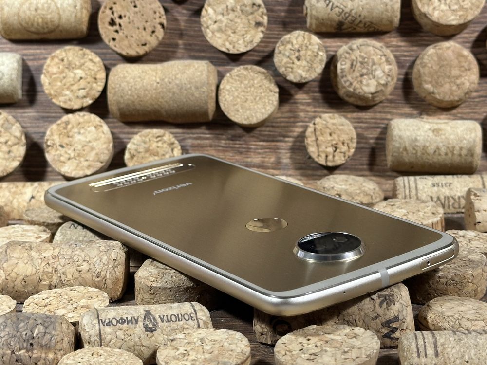 Motorola Moto Z2 Force 4/64Gb Fine Gold