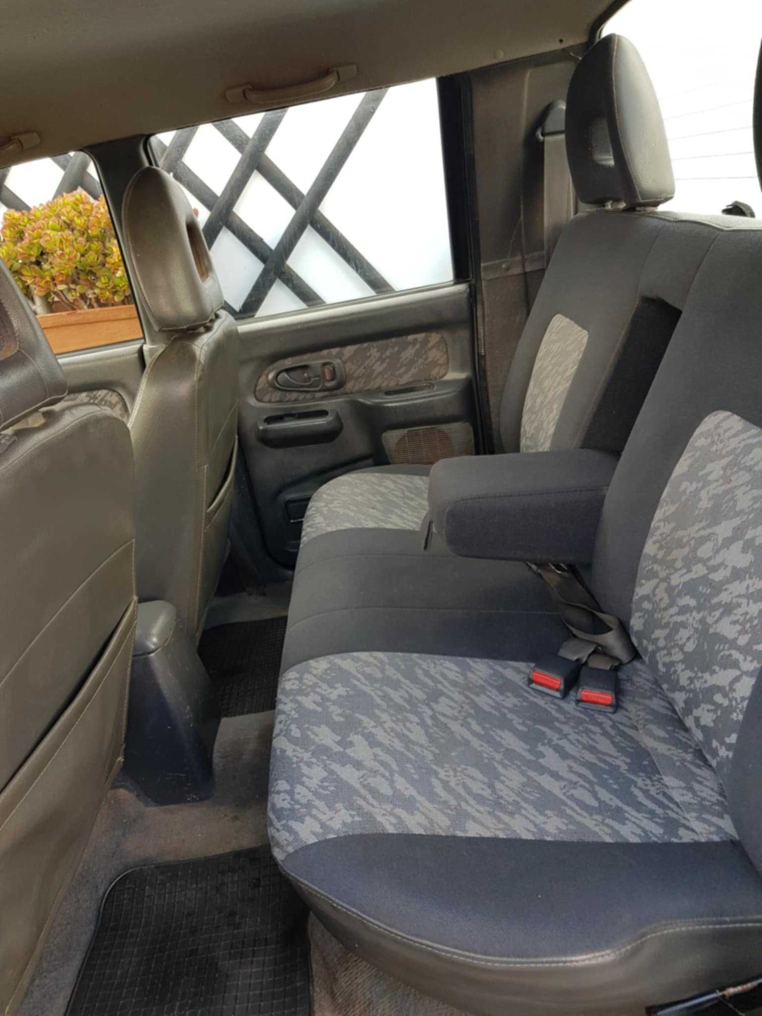 Carrinha Mitsubishi L200