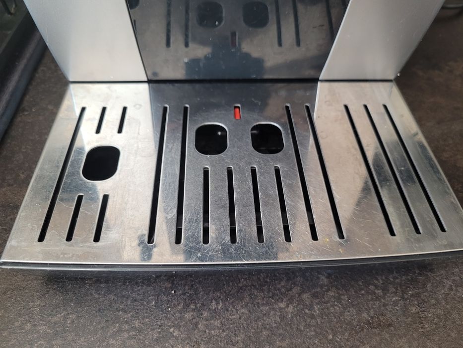 Ekspres DeLonghi Dinamica ECAM 350.55SB