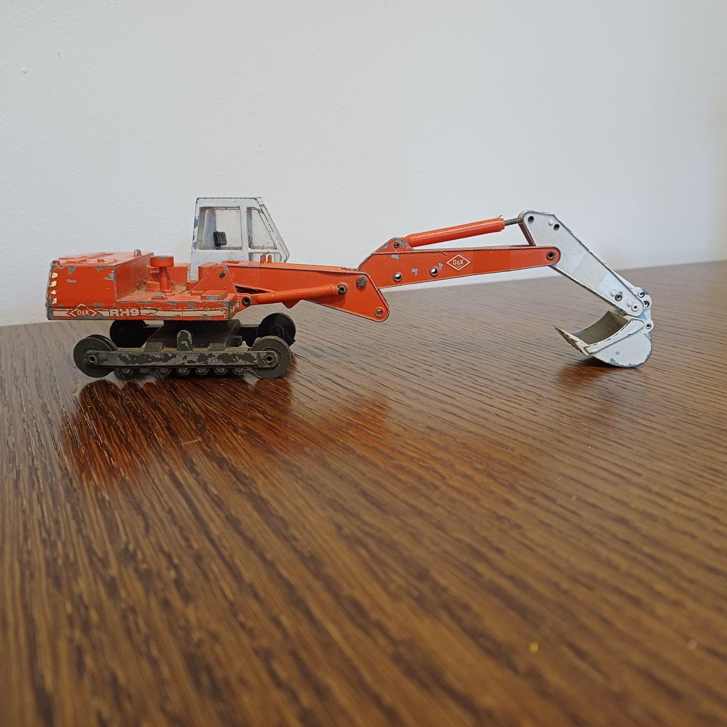 Pompa do betonu + ciężarówka Conrad skala 1:50
