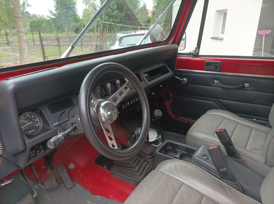 Sprzedam Jeep Wrangler YJ