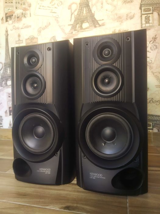 Колонки Kenwood 2x100Вт/CD/Fm-тюнер/Дека Made in Japan Усилитель Onkyo