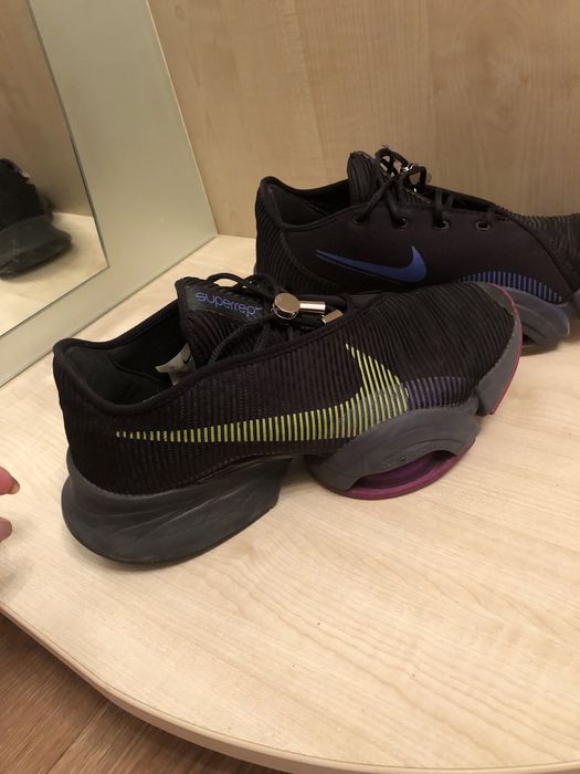 кроссовки женские Найк оригинал