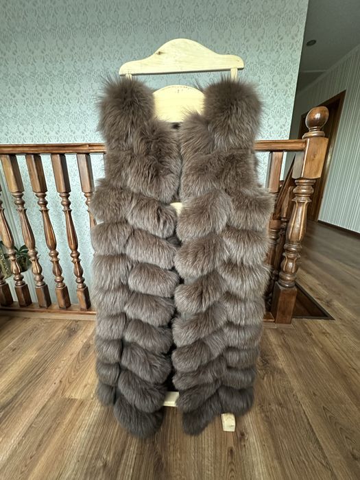 Жіноча желетка песець