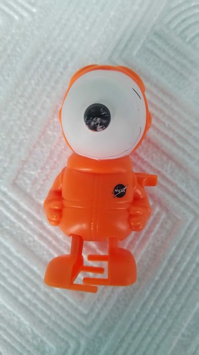 Игрушки, тамагочи 2 шт.
