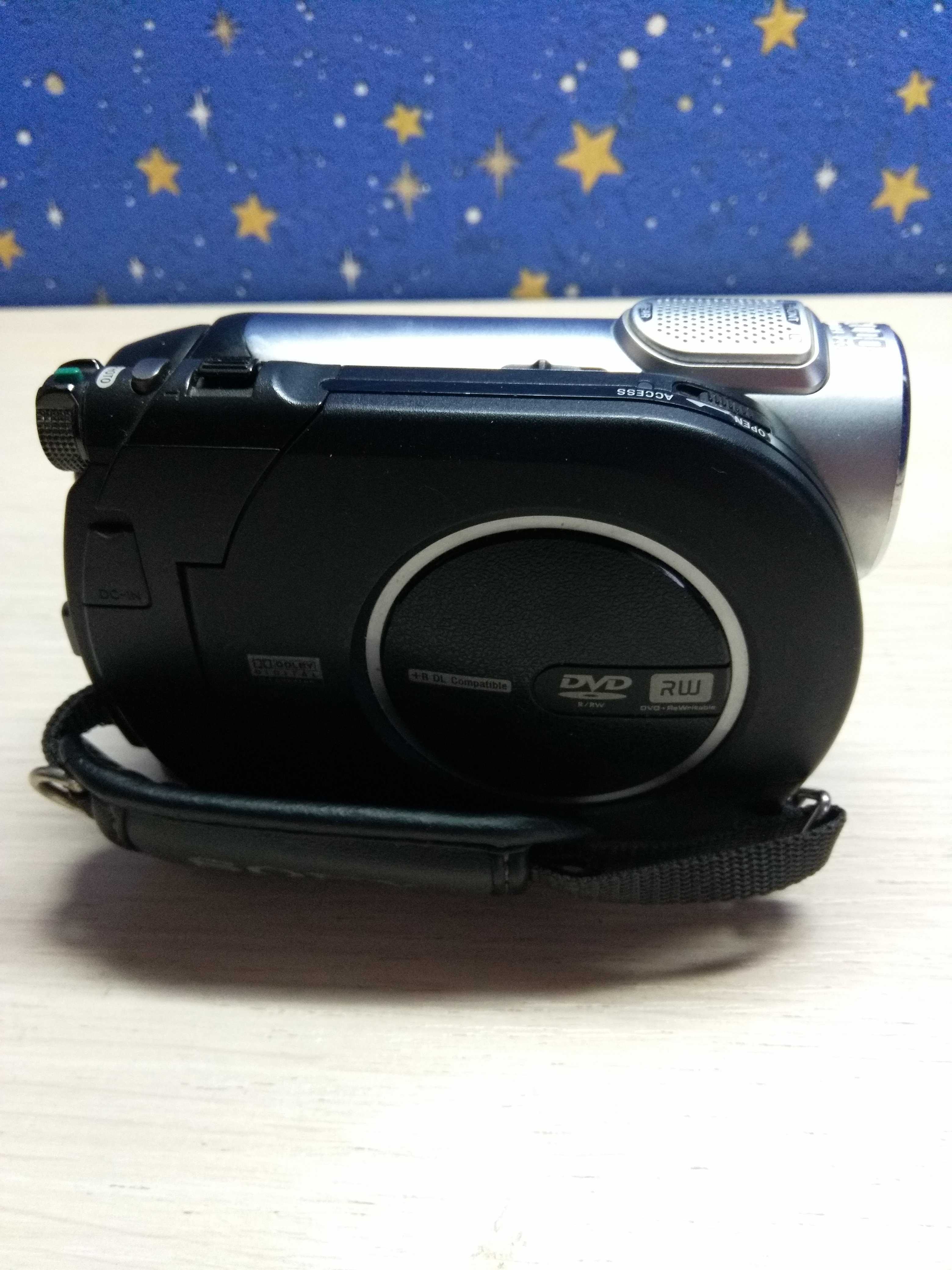 Видеокамера Sony DCR -DVD109E.