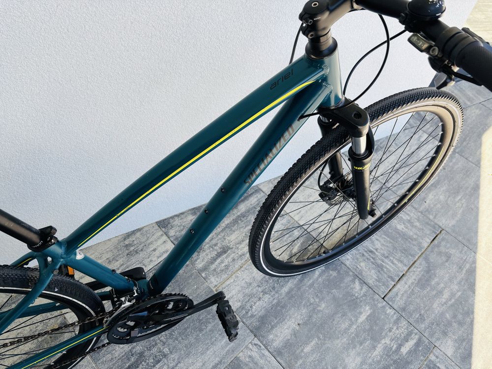 Crossowy Specialized Ariel, Altus, hydraulika