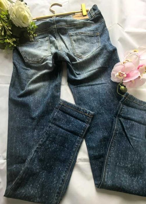 Jeansy niebieskie z dziurami, Zara Premium Wash, slim, y2k, vintage, S