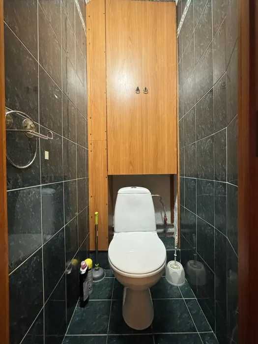 продаж 2 кім Лариси Руденко метро Позняки  Піраміда пр Бажана Безнал