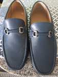 Sapatos novos 42