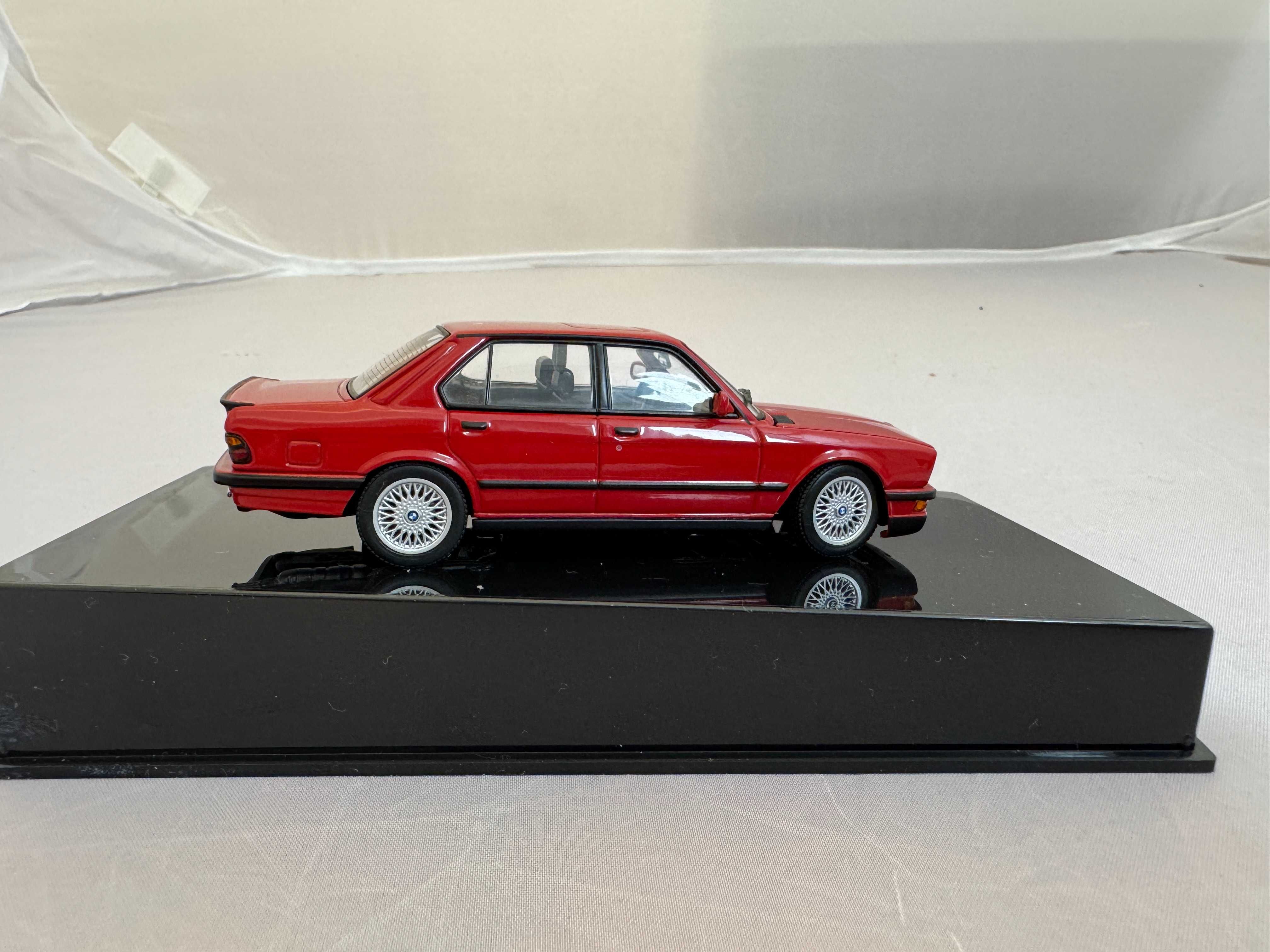 BMW M5 (E28) – autoart 1:43 – Kolekcjonerski model