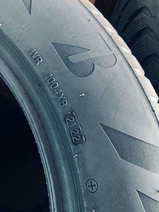 235 55 255 50 19 Bridgestone Allseason Разноширки 85% 2022