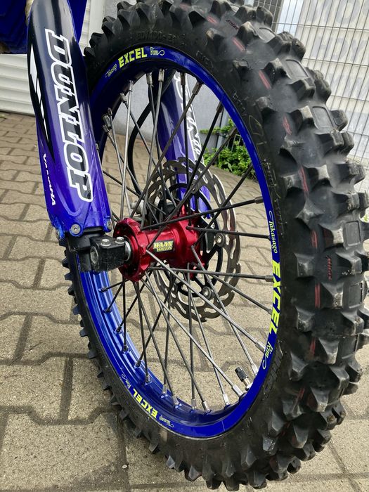 Sprzedam Yamaha YZ 450 F motocykl w doskonałym stanie.