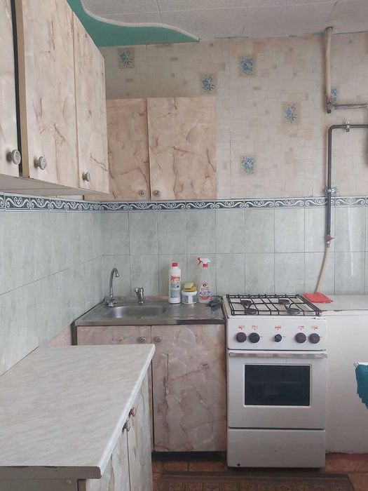 Здається 1 кім. панелька по вул. Воробкевича