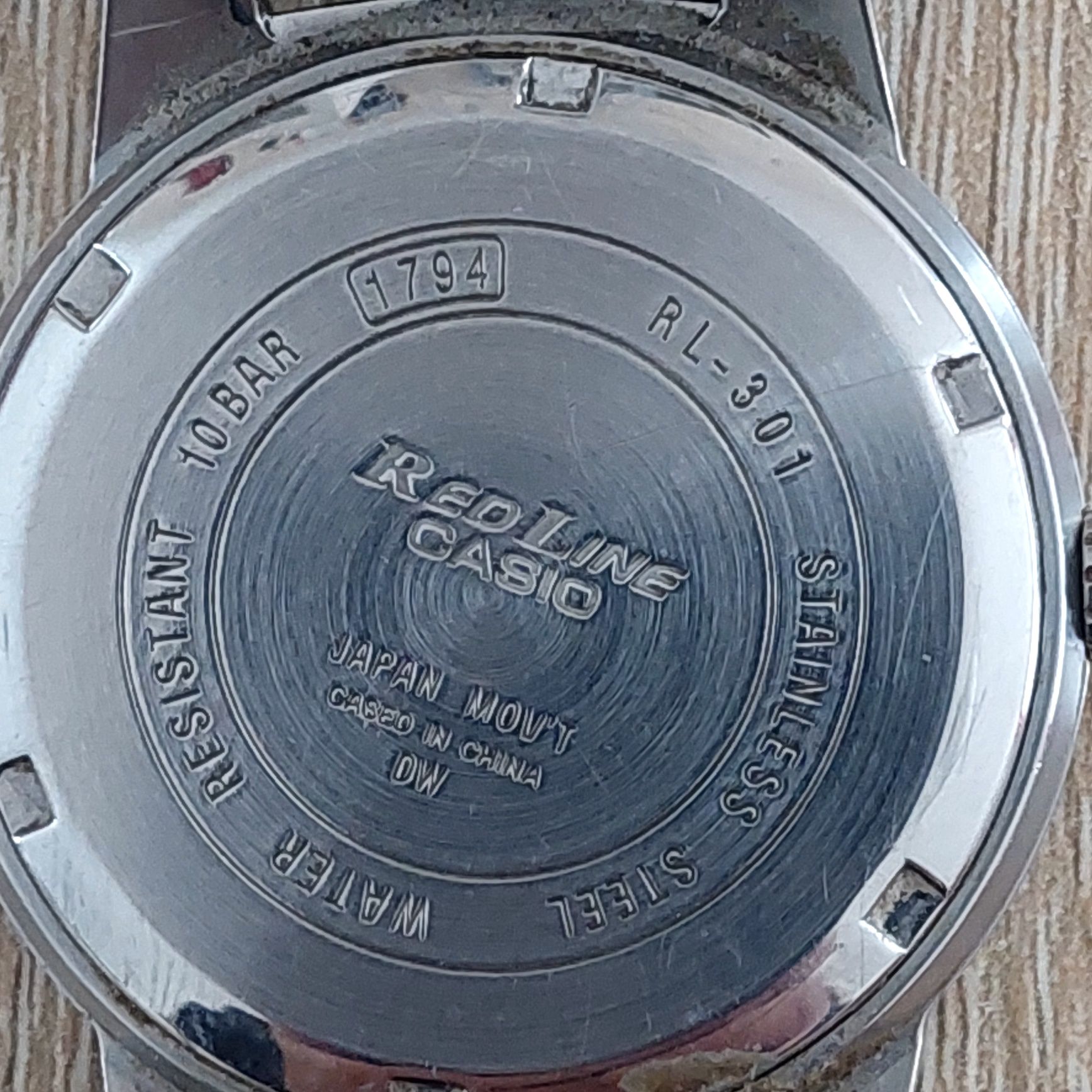 Casio Redline  Zegarek męski RL-301.

Sprz