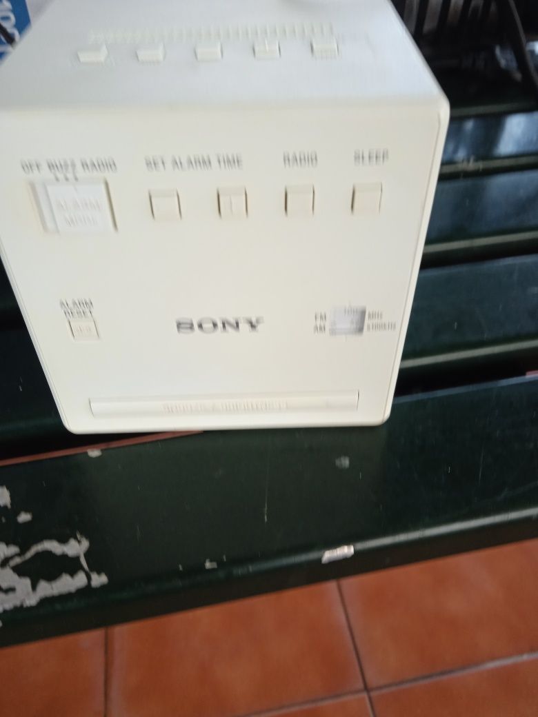 Sony radio despertador