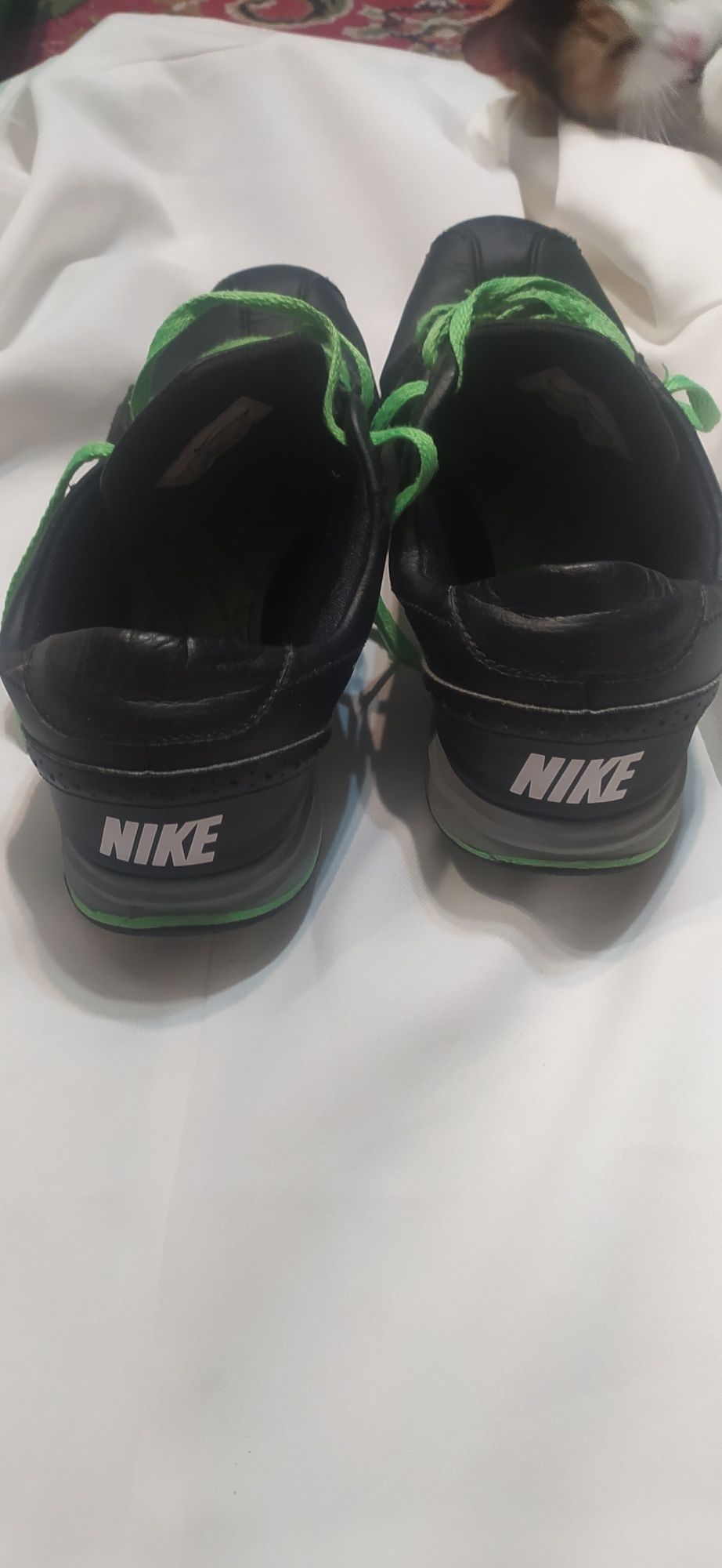Кросівки  Nike шкіряні