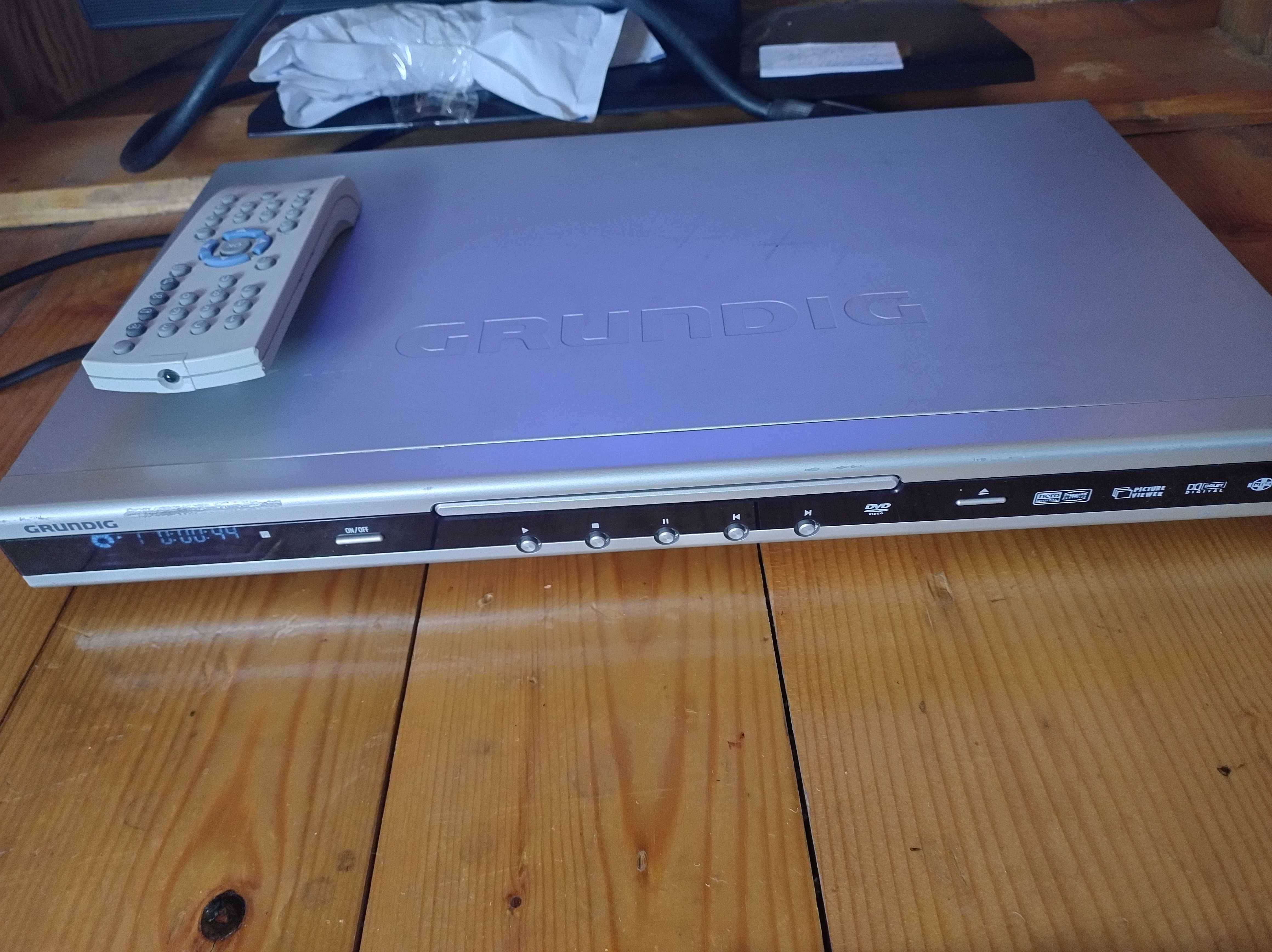 Odtwarzacz DVD Grundig GDP9550