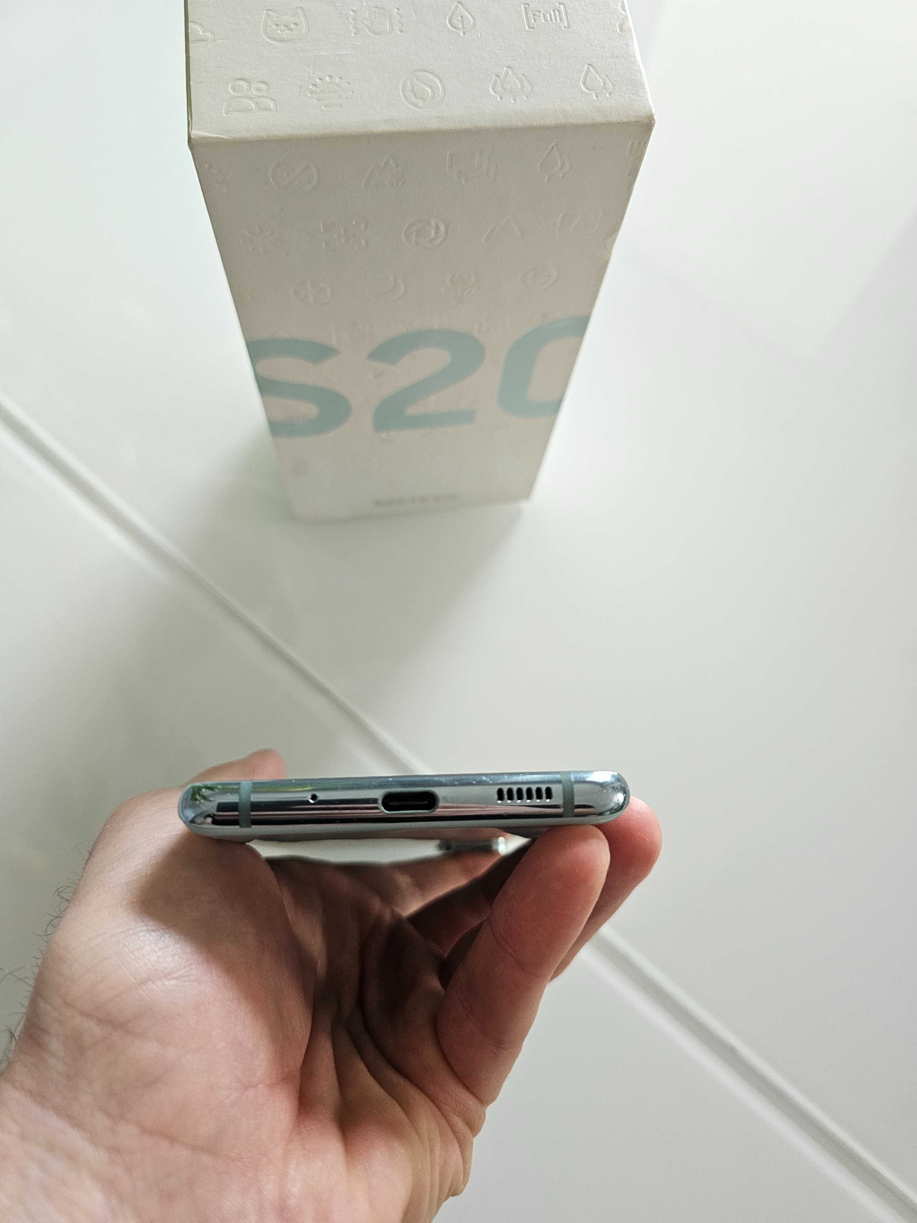 Na sprzedaż Samsung S20 FE 5G