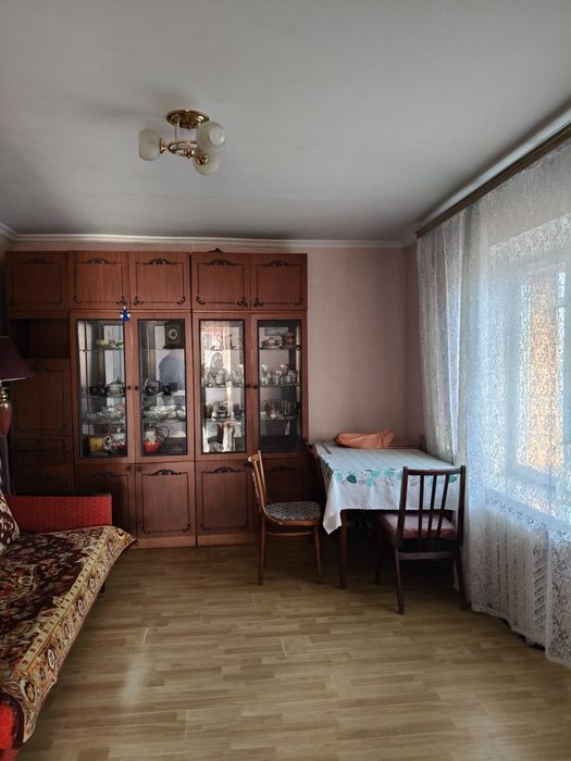 Продаж 2х кімнатної квартири по Б.Лятошинського!