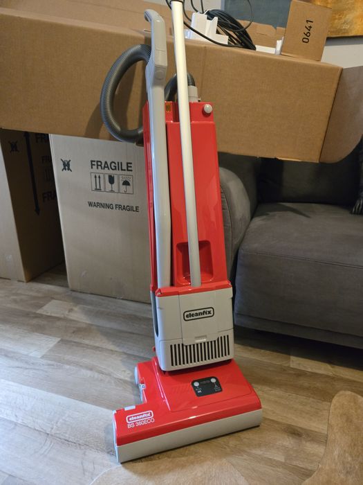 Професійний вертикальний пилосос Cleanfix BS 360 ECO VDE