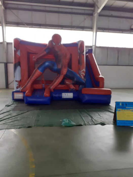 Insuflável Homem Aranha