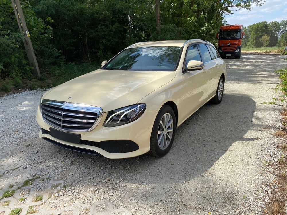 Mercedes E 200 e220 w213 E klasa 2.0 bezwypadkowy kombi led