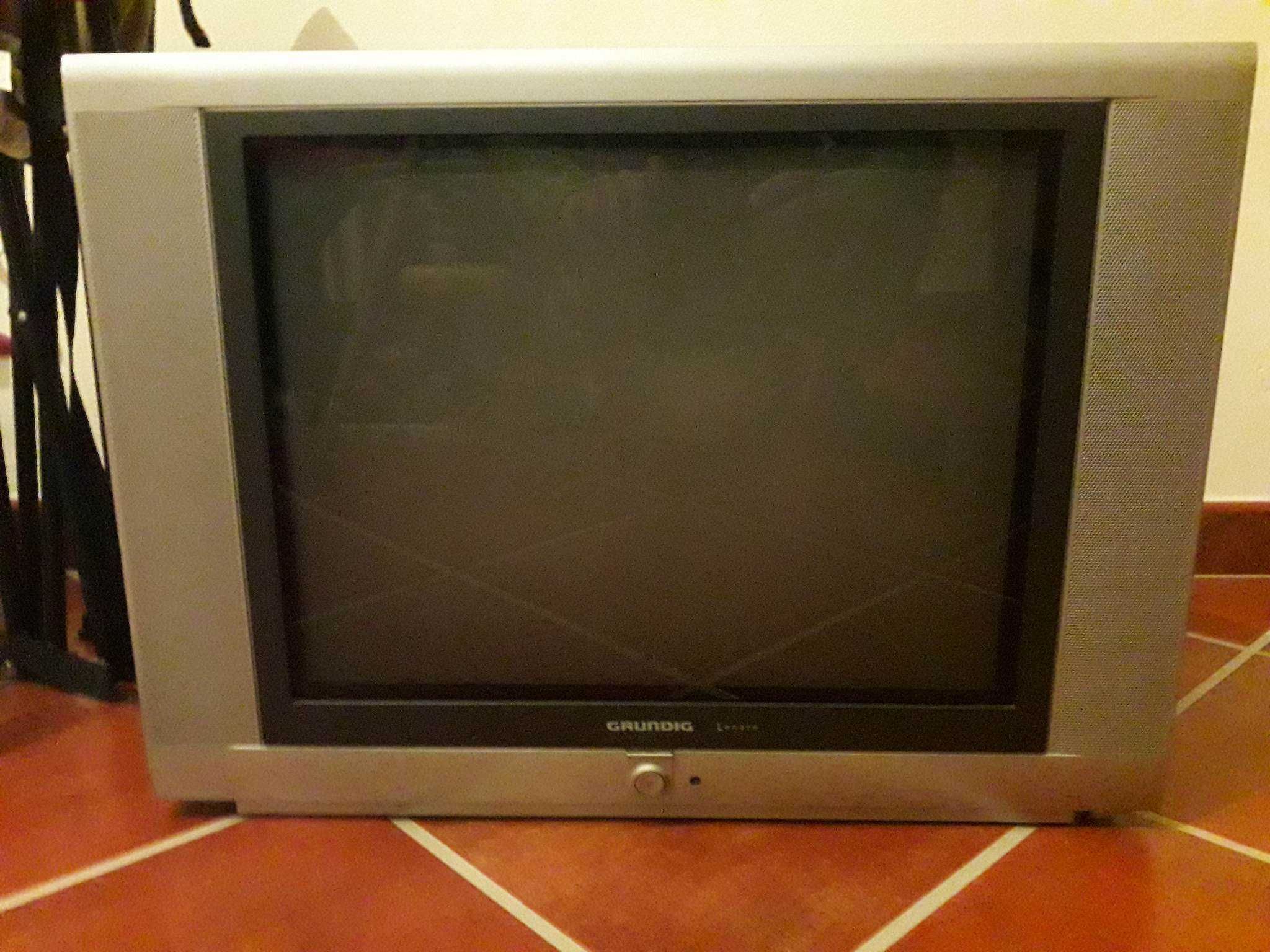 Televisão Grundig 20 polegadas