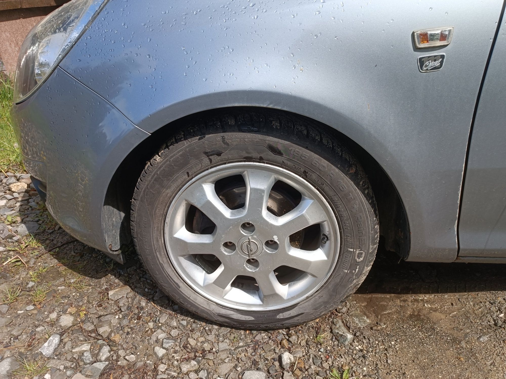 Opel Corsa D   rok 2010