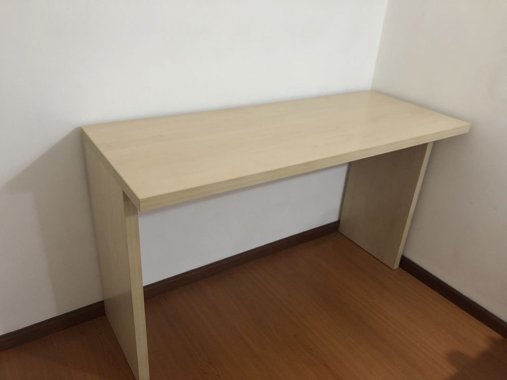Secretaria + bloco 2 gavetas
