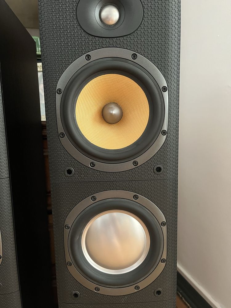 B&W Colunas 150w Bowers & Wilkins 603 S3