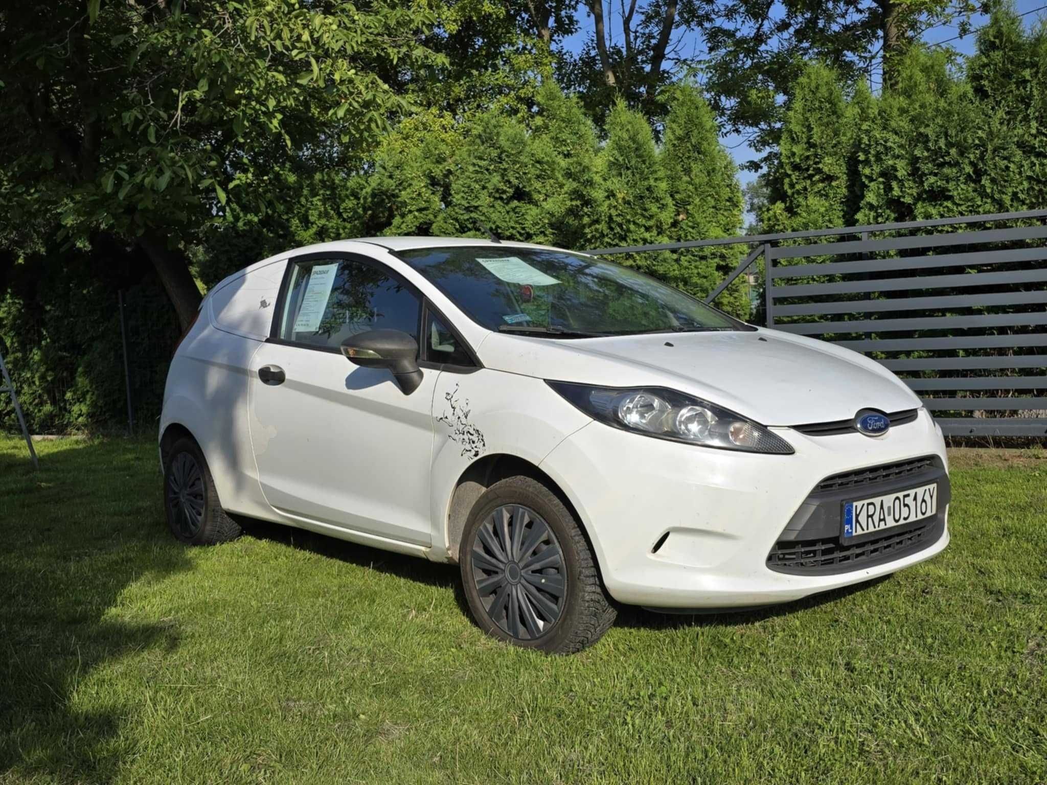 Ford fiesta van 1.4 tdi 2012