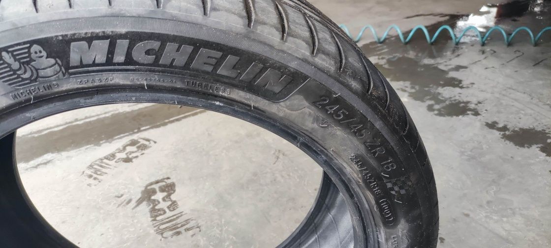 Opony letnie Michelin 245/45/18 komplet 4szt