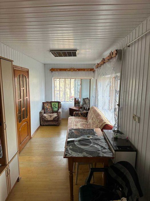 Продаж будинку с.Вікторів +43 сот землі. всі комунікації є.