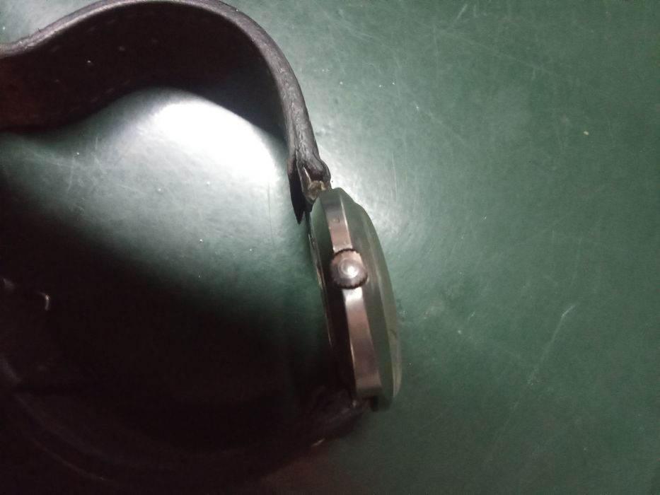 Certina tipo Dinâmic Omega.