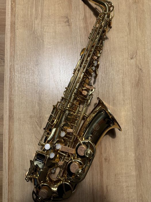saksofon altowy jupiter