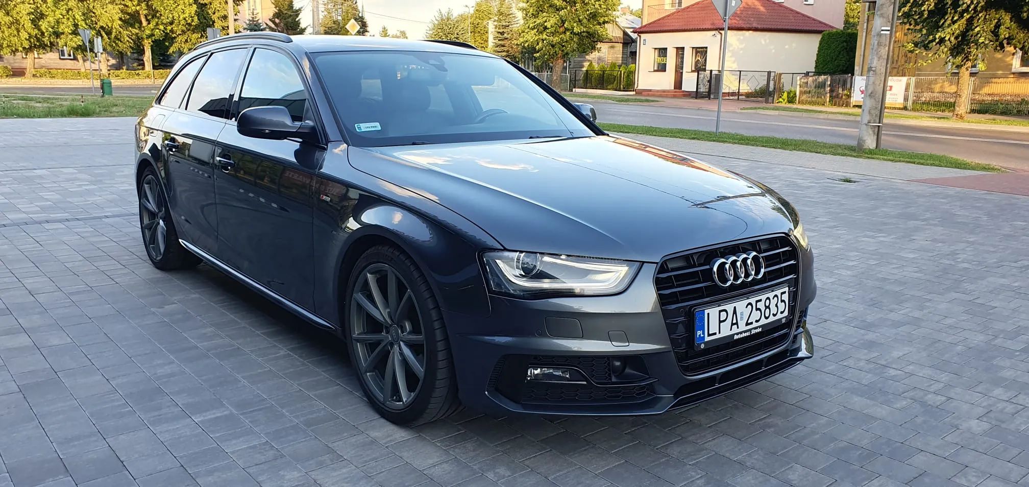Audi A4 Audi A4 B8 2.0 TDI S-Line Competition