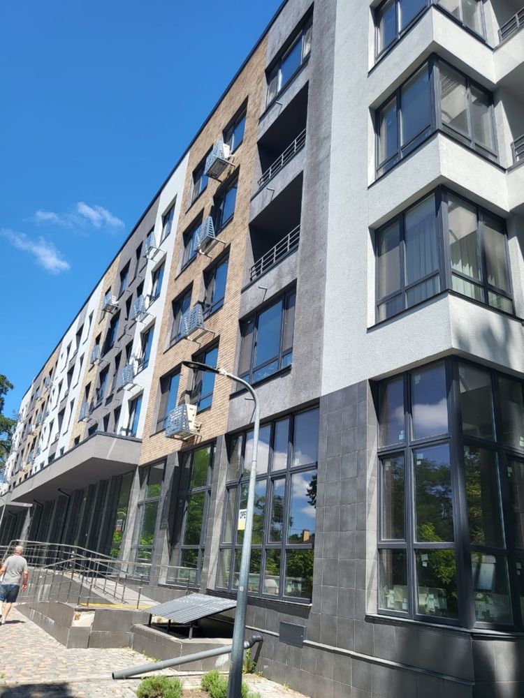 Фасадне приміщення 48.8 м², м. Київ ,Оболонський район
