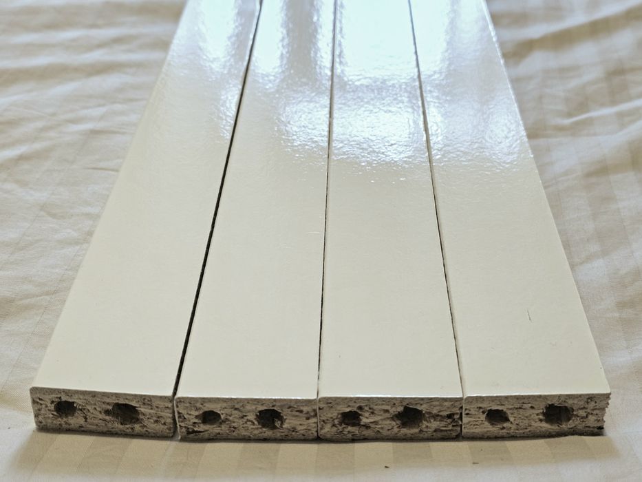 Komoda MALM z Ikea listwa biała błyszcząca